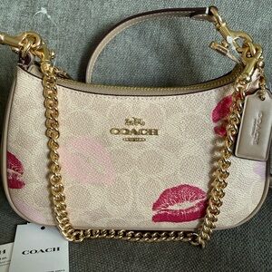 NWT Coach Mini Terri Kisses Shoulder and Crossbody Bag